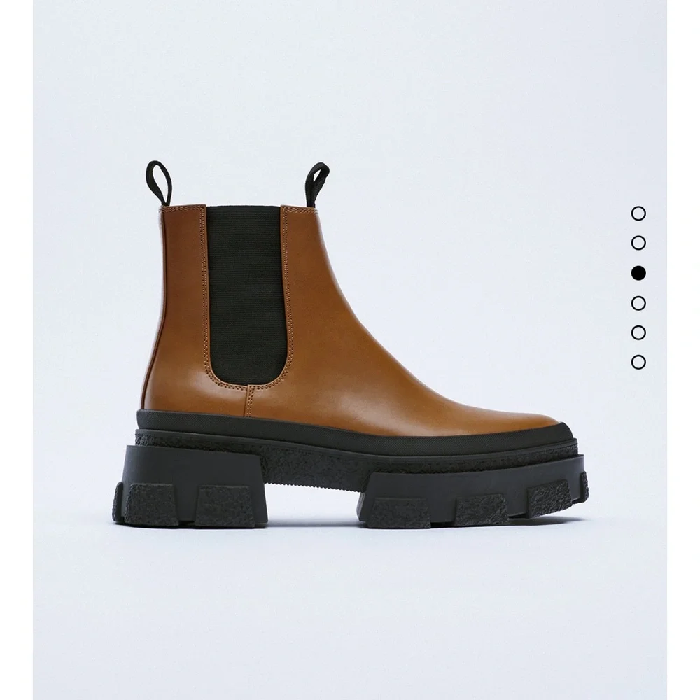 Zara low heeled textured lug ankle sole boots - Picture 2 of 7